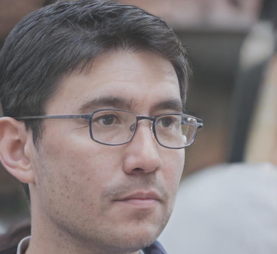 Perfil del instructor Emilio Navarro